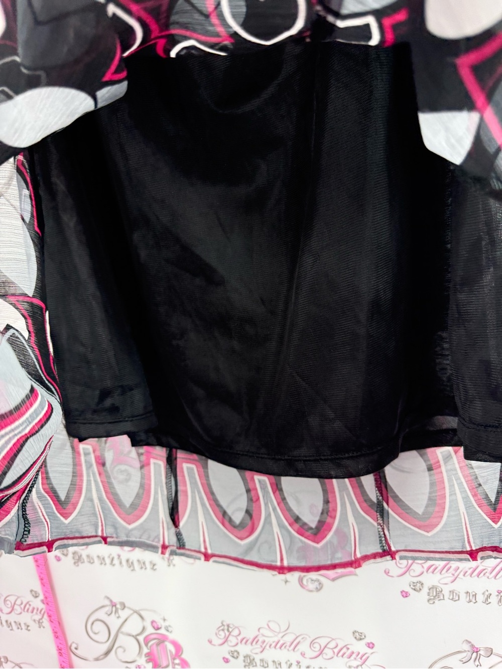 Jessica skirt y2k  Black Geometric Print Skirt with Pink & Gray Accents - Picture 5 of 9